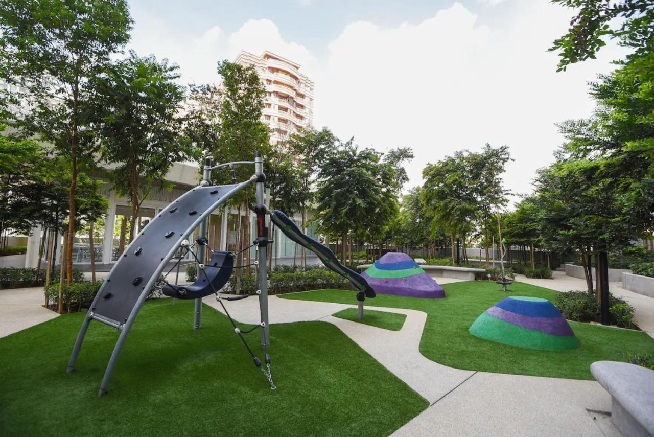 Robertson Cozy 3 Bedroom Family Suite With Netflix Kuala Lumpur Exteriör bild